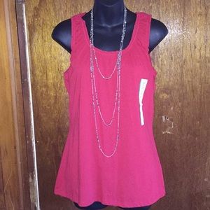 Merona Tops - NWT Merona top. Very classy, size medium Merona Tops - NWT Merona top. Very classy, size medium